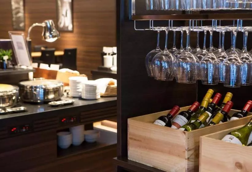 호텔 Mystays Shin Osaka Conference Center