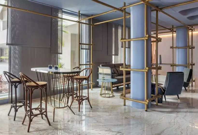 فندق Next by Savoy Signature