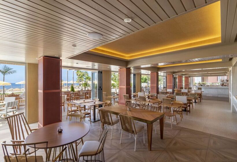 هتل Next by Savoy Signature