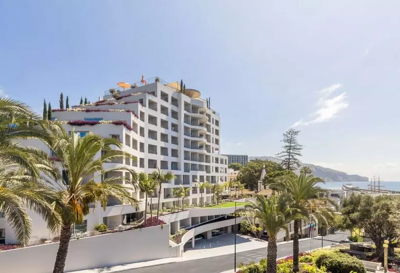 فندق Next by Savoy Signature