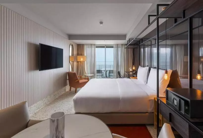 فندق Next by Savoy Signature