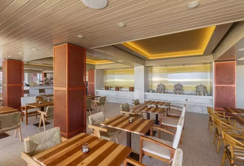 فندق Next by Savoy Signature