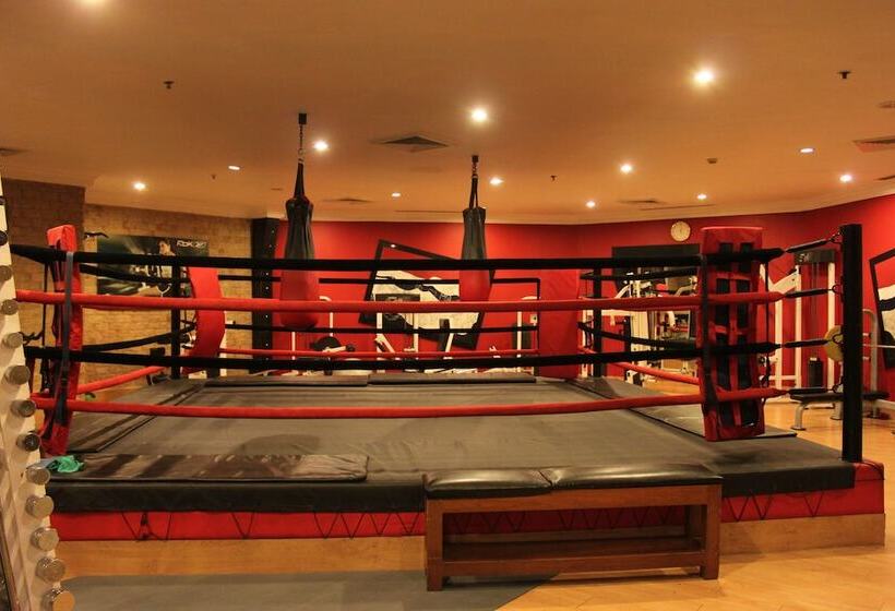 هتل Park Plaza, Ludhiana