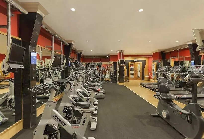 هتل Park Plaza, Ludhiana