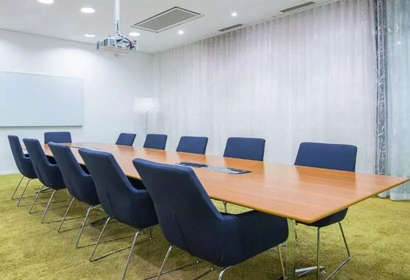 Quality Hotel Park Södertälje City