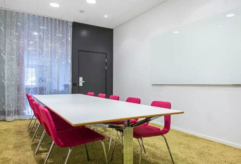 Quality Hotel Park Södertälje City