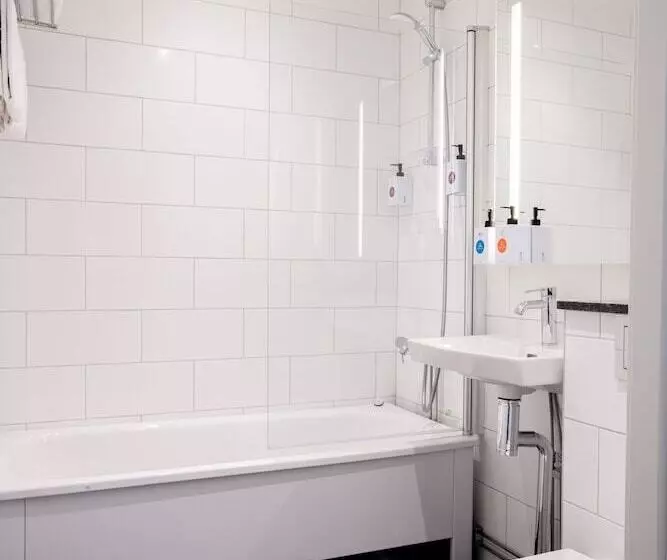 Quality Hotel Park Södertälje City