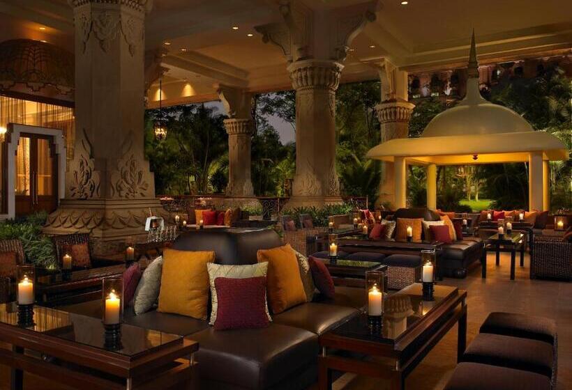 هتل The Leela Palace Bengaluru