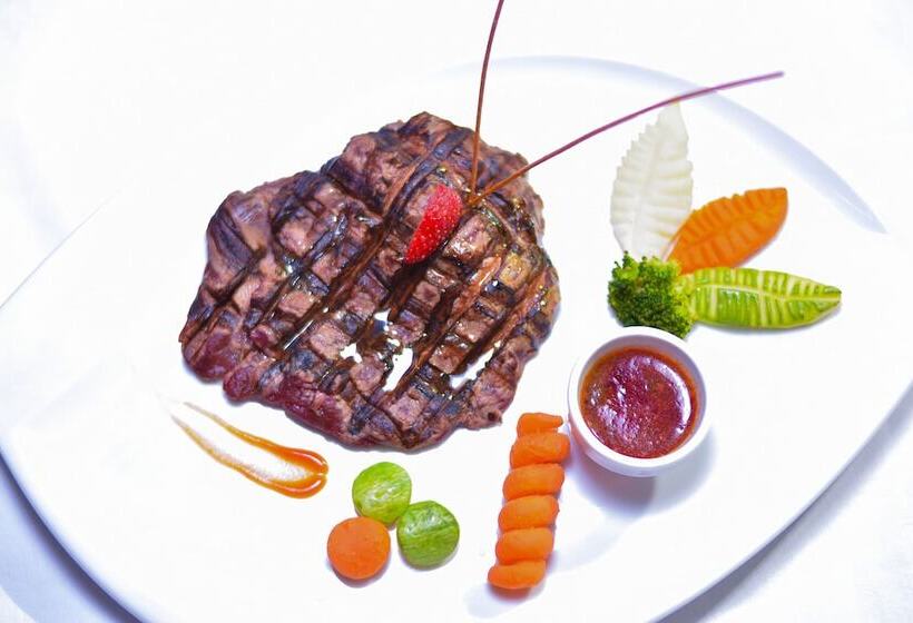 Parrotel Beach Resort