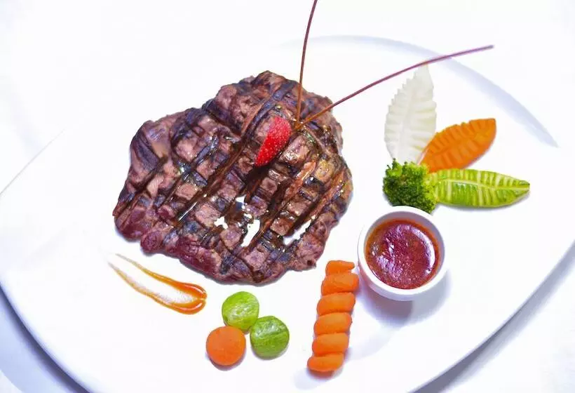 Parrotel Beach Resort