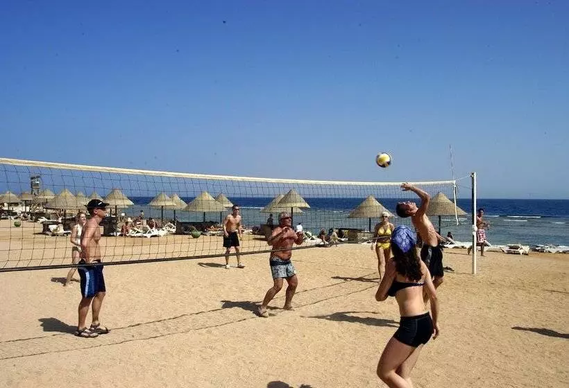 Parrotel Beach Resort