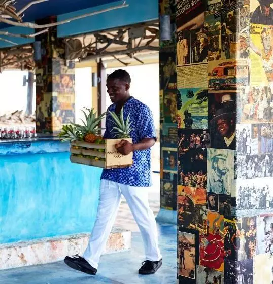 אתר נופש Goldeneye