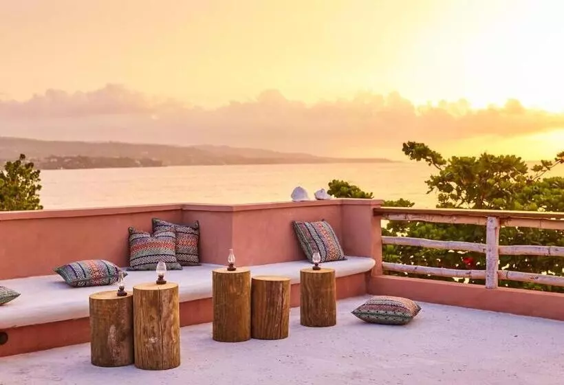 אתר נופש Goldeneye