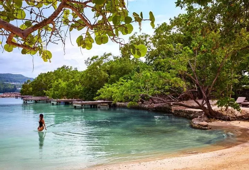 אתר נופש Goldeneye