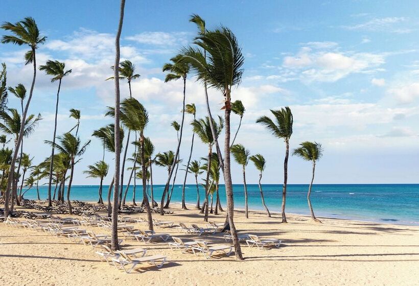 Wyndham Alltra Punta Cana All Inclusive Resort