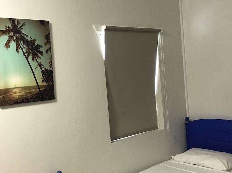 旅馆 Tin Can Bay Budget Accommodation