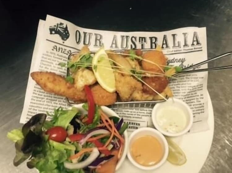 旅馆 Tin Can Bay Budget Accommodation