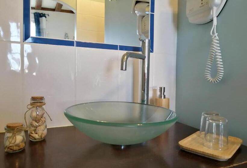 민박 Le Chai De La Rose Spa Et Séances Bien être