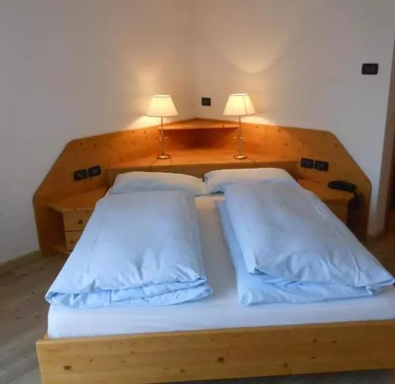 Hotelli Il Falchetto