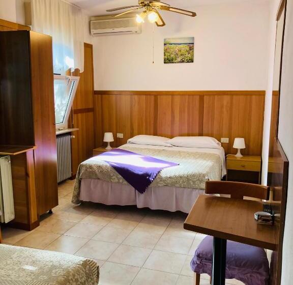 בית מלון כפרי Moderno