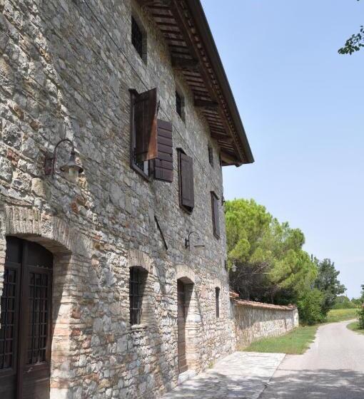 فندق Villa Asiola