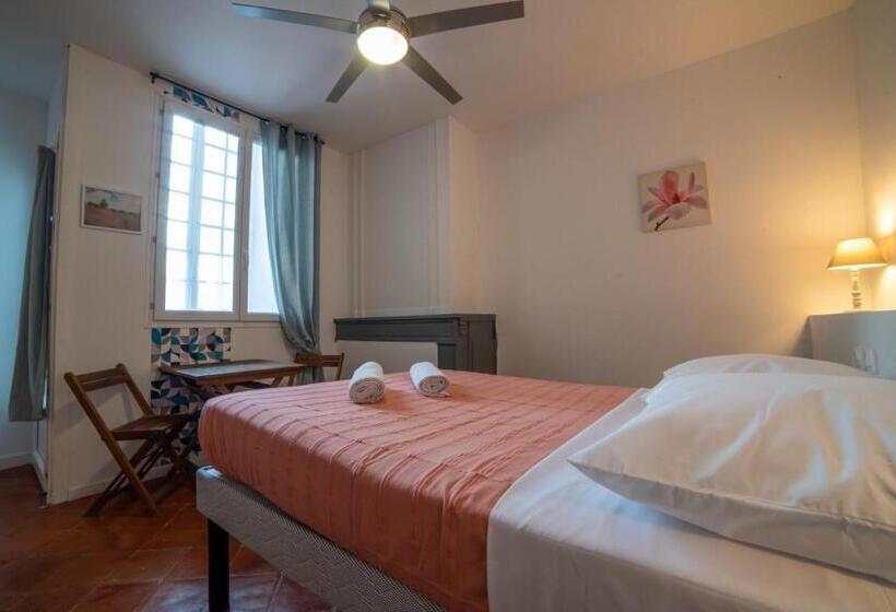 住宿加早餐  Etape Gimontoise 32 Chambre Tout Confort