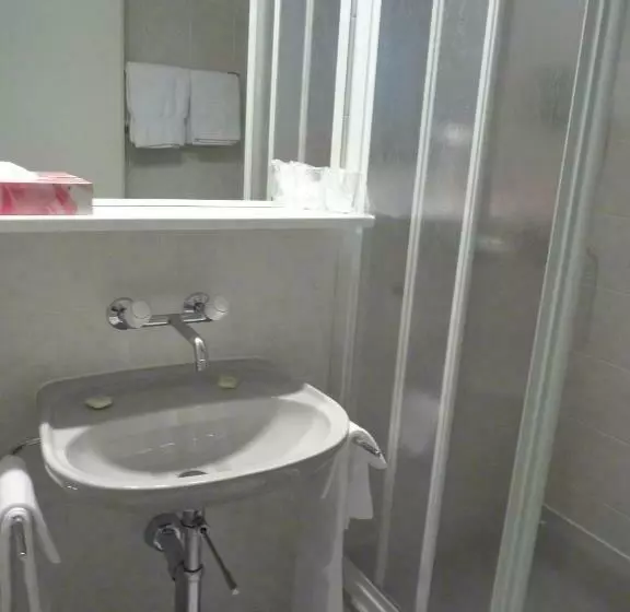 Hotelli Gasthof Löwen