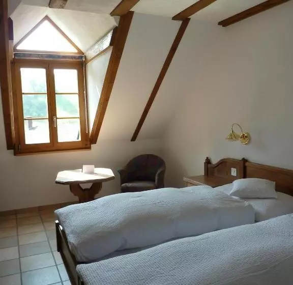 Hotelli Gasthof Löwen