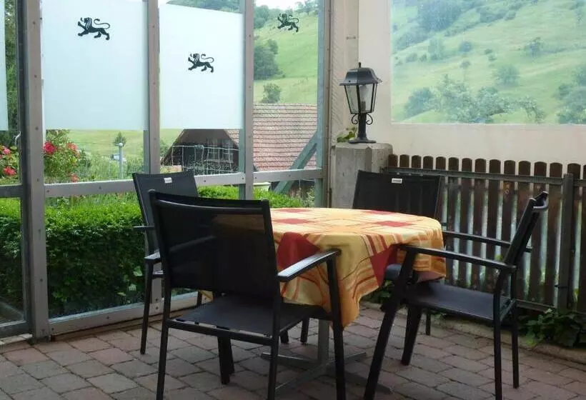 Hotelli Gasthof Löwen