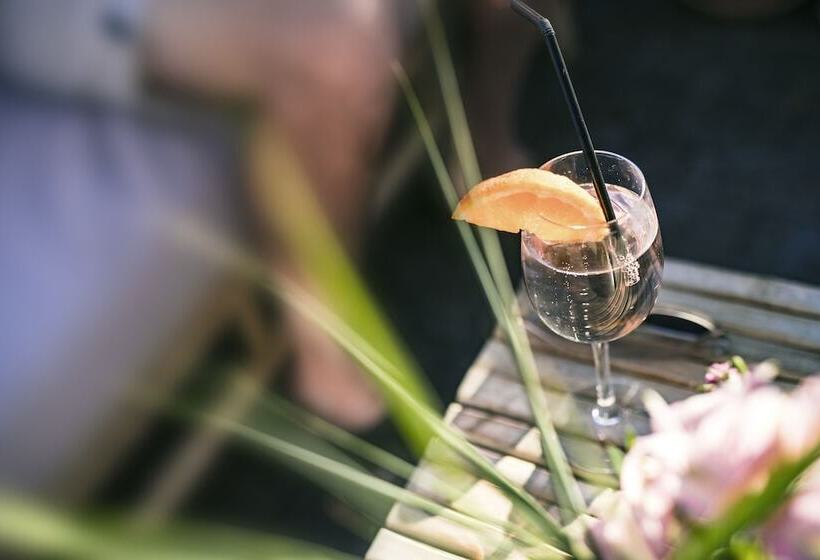 בית מלון כפרי Gumbalde Resort