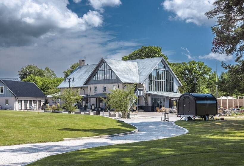 בית מלון כפרי Gumbalde Resort