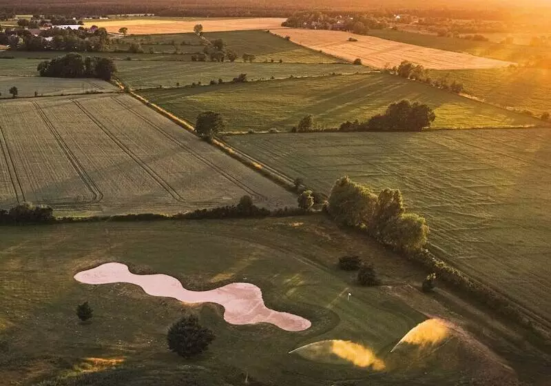 Hotelli Gumbalde Resort