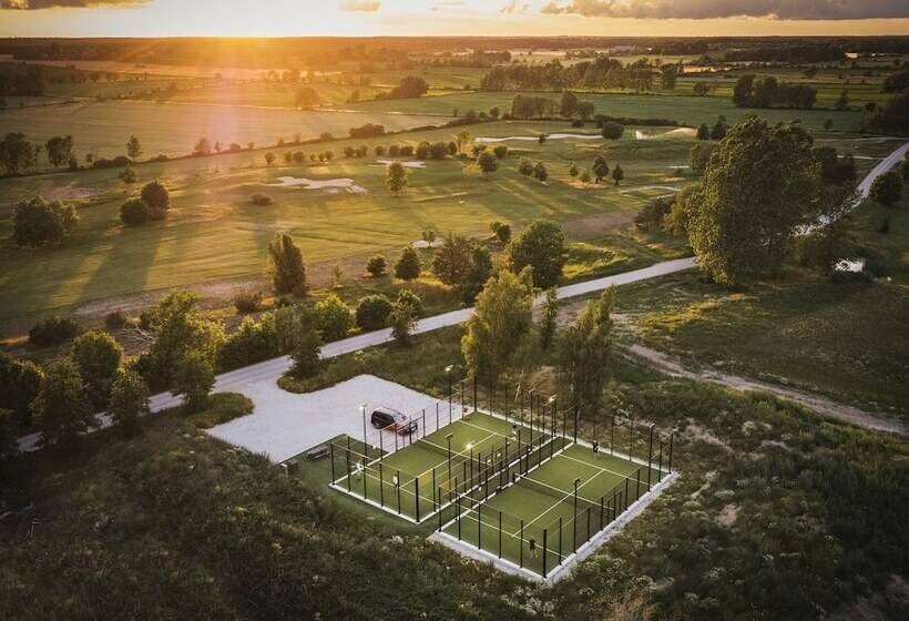 בית מלון כפרי Gumbalde Resort