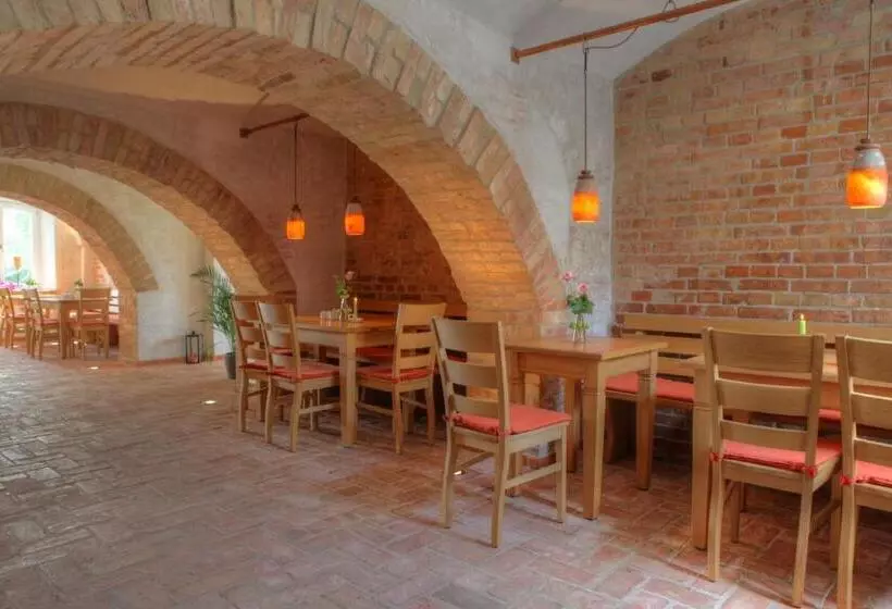 Hotelli Gutshaus Parin   Bio  Und Gesundheits