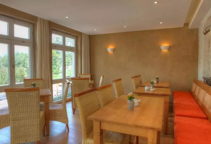 Hotelli Gutshaus Parin   Bio  Und Gesundheits