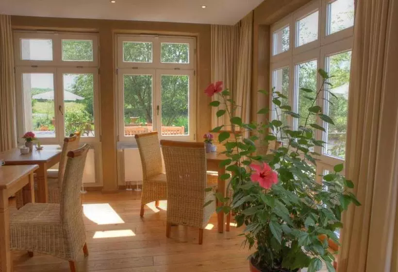 Hotelli Gutshaus Parin   Bio  Und Gesundheits