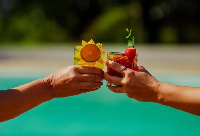 ホテル Santa Rosa Pantanal