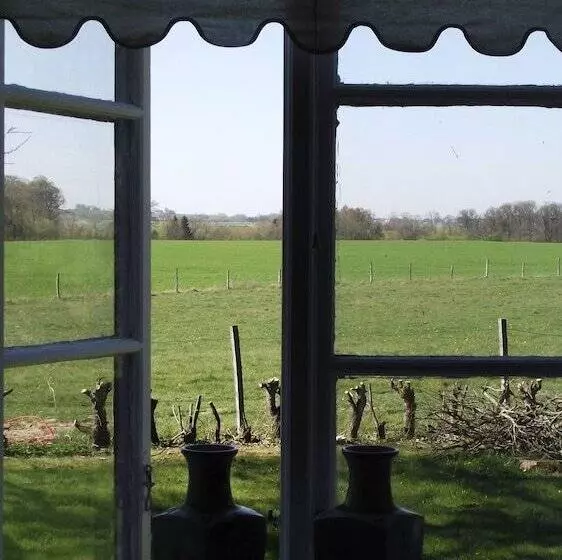 ペンション The Garden Hill