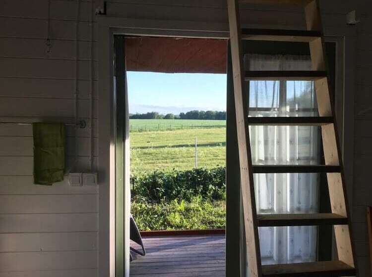 פנסיון The Garden Hill