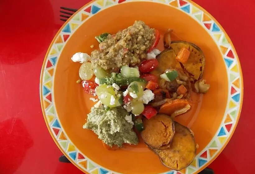 ペンション The Garden Hill