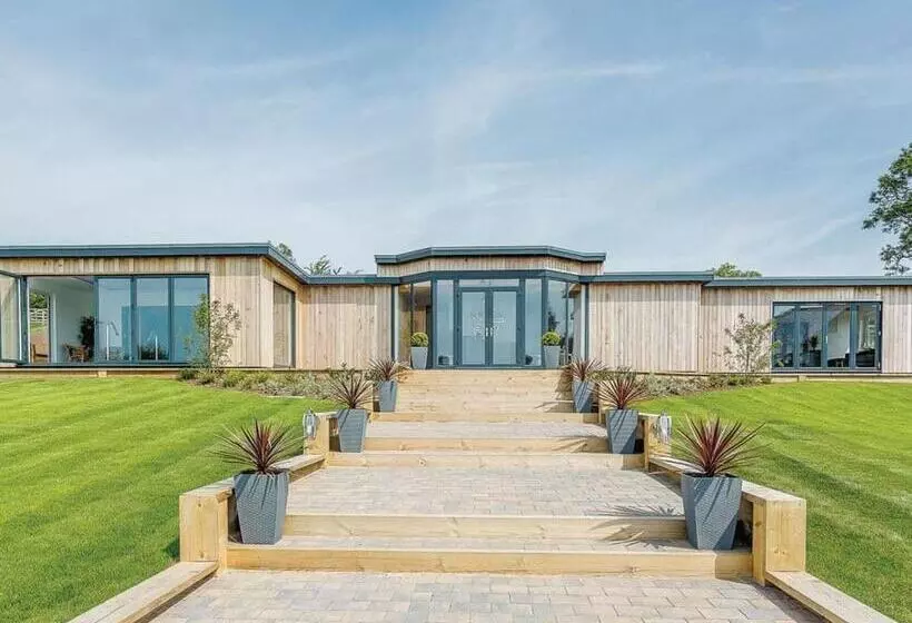 Lomakeskus Windmill Retreat