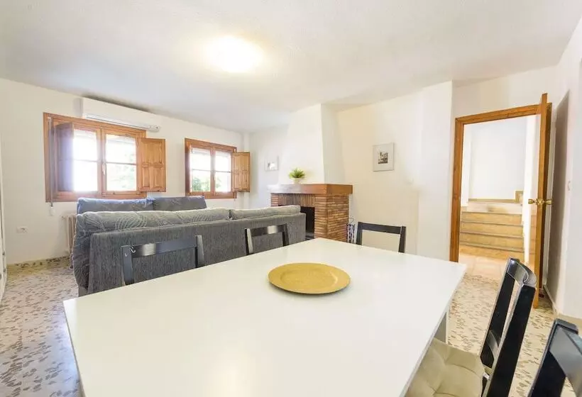 Alojamiento Rural La Era