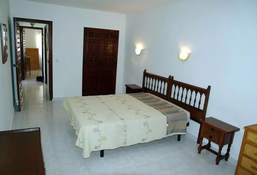 Villa June