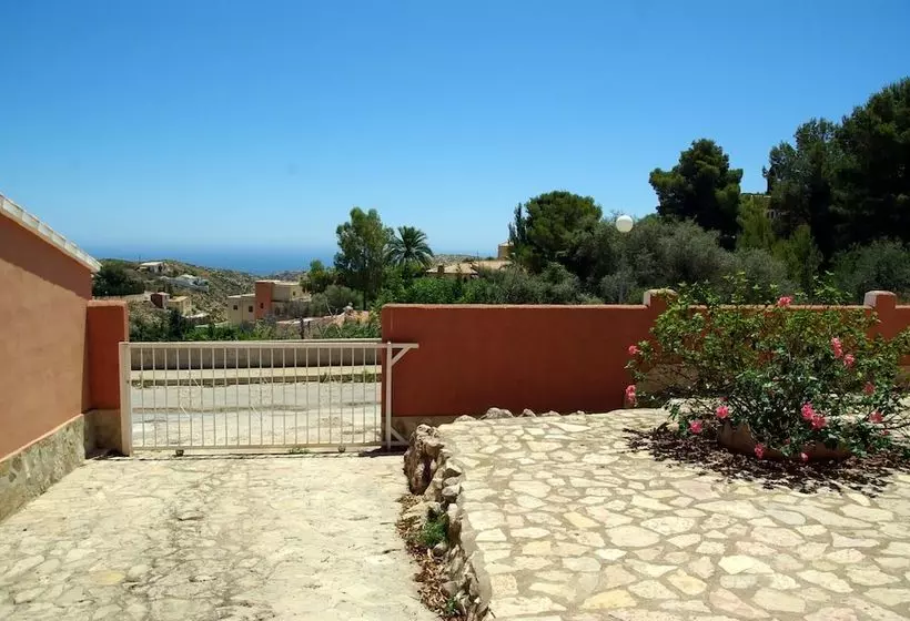 Villa June