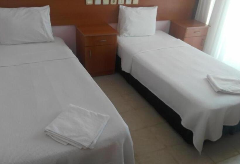 Holiday Apart 50 Meters To Beach, Sea View Apartments