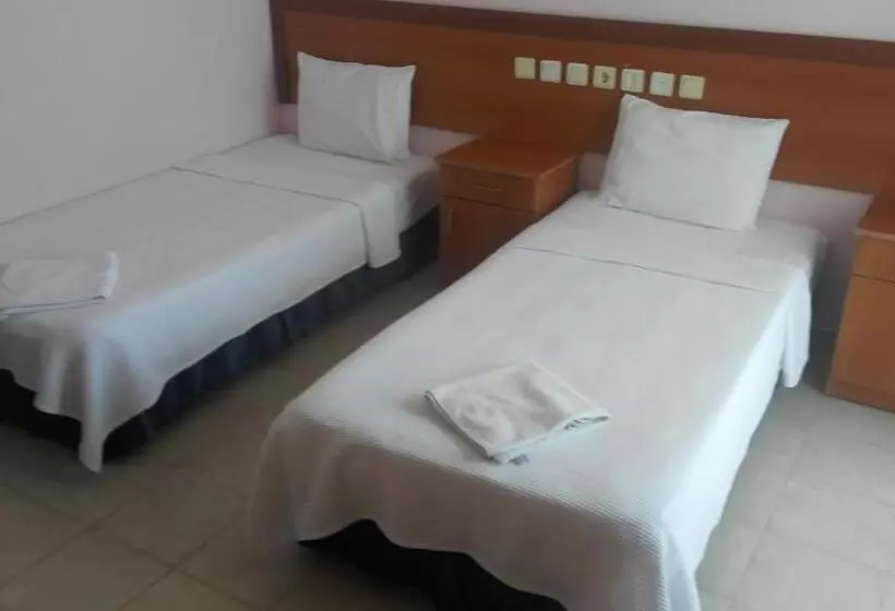 Holiday Apart 50 Meters To Beach, Sea View Apartments