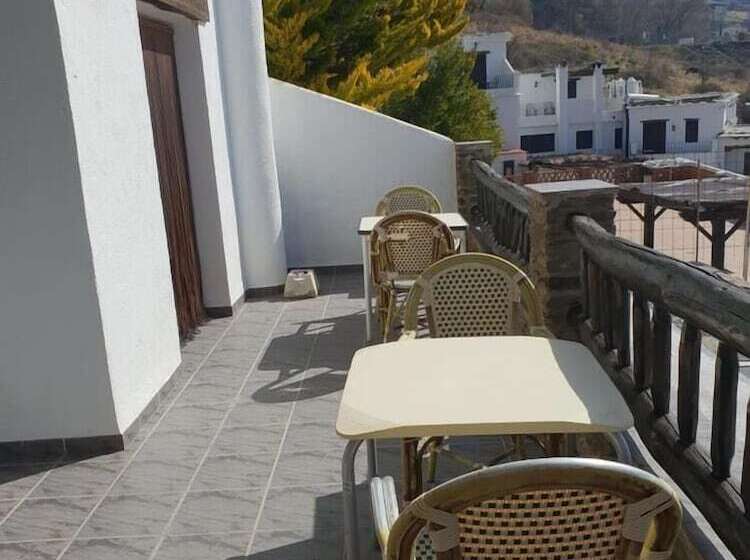 Hostal Ruta De Las Nieves
