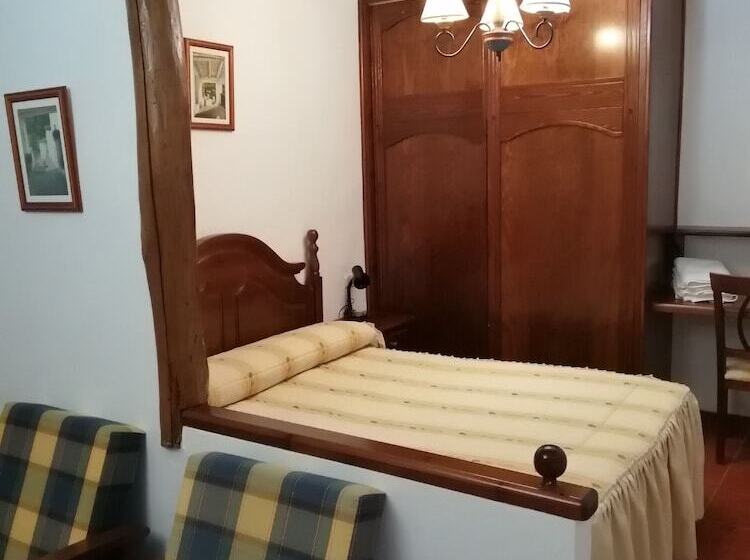 Hostal Ruta De Las Nieves