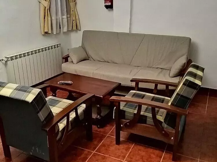 Hostal Ruta De Las Nieves