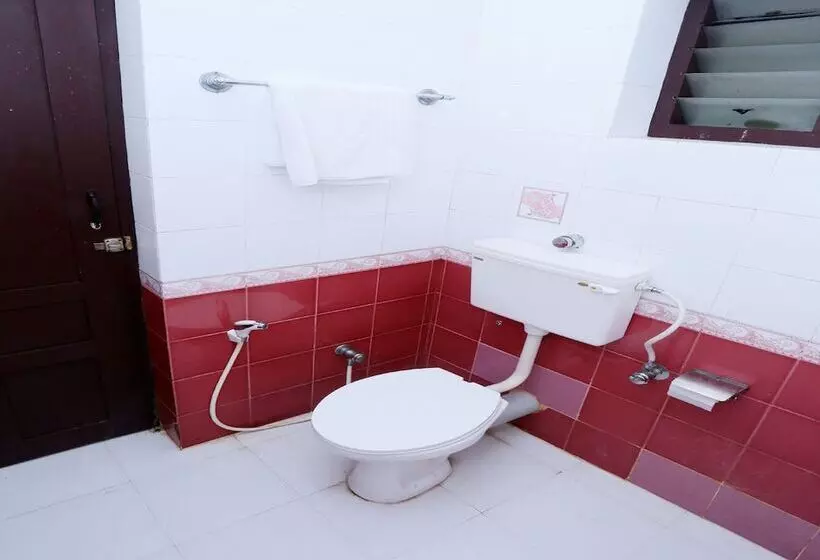 هتل Malar Homes By Oyo